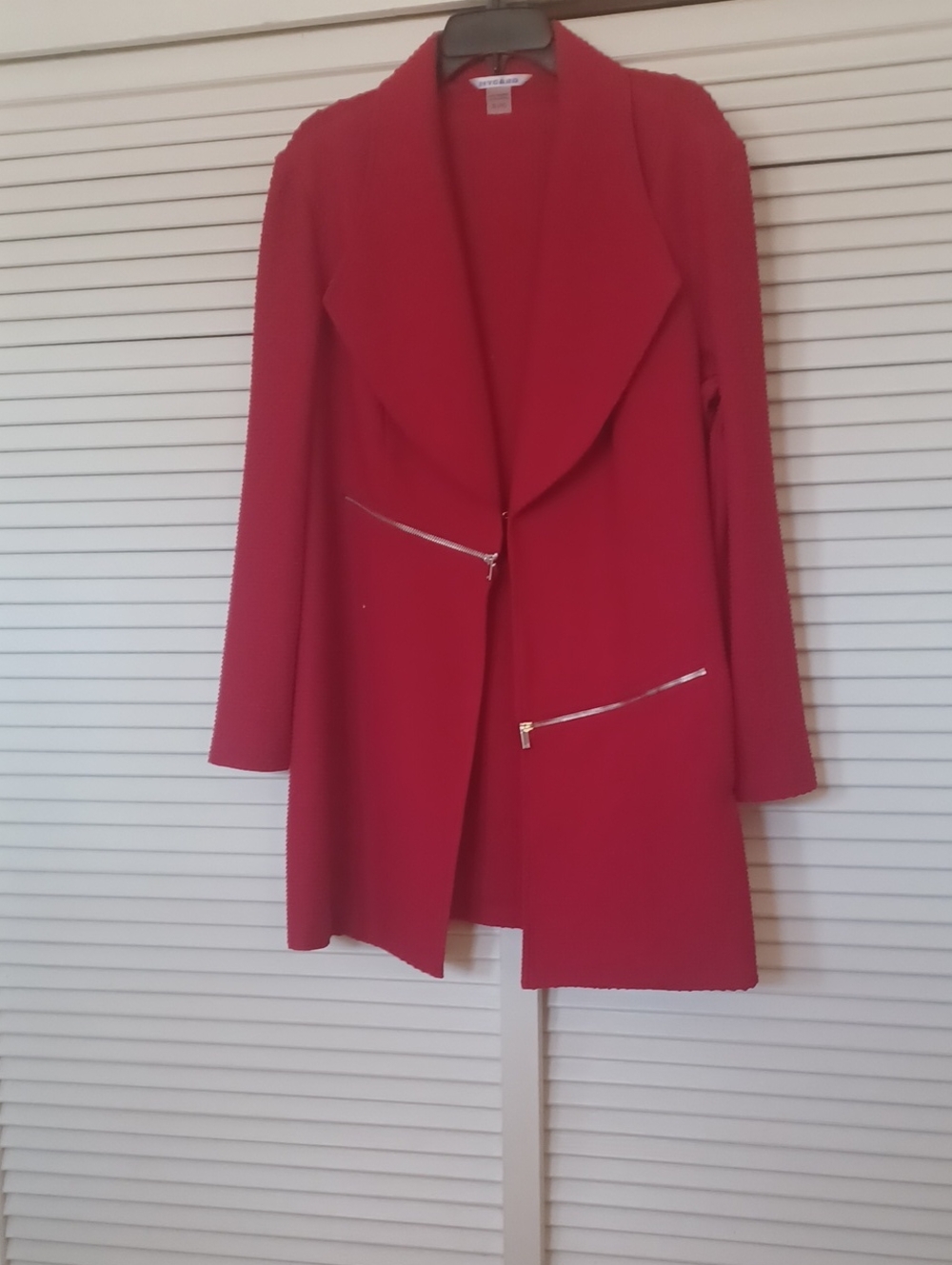 Peter Nygard 3,/4 Length Jacket XL Red Assymetrical Zippers LS Shawl Collar NWOT